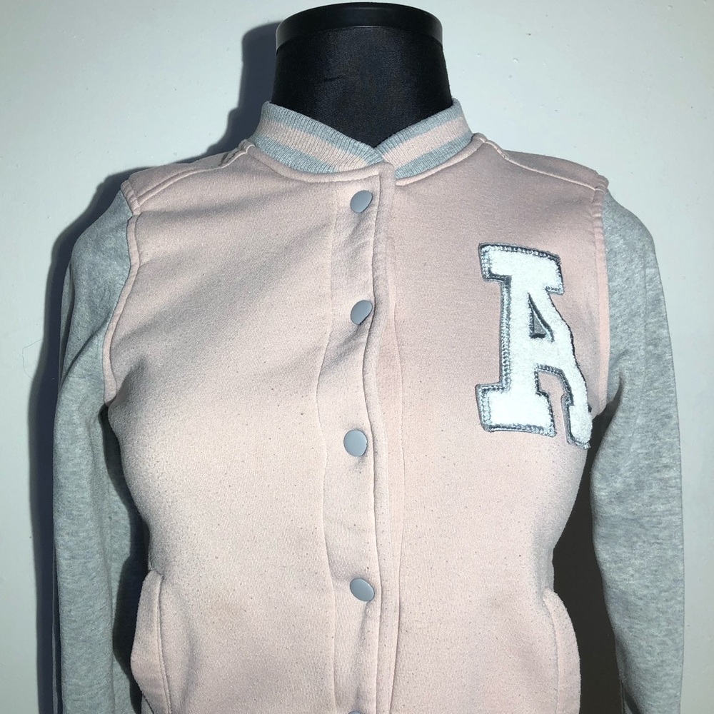“A” Jersey from New Look! Woolsey Fire!